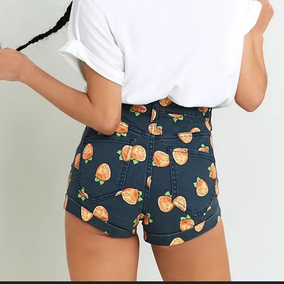 Urban Outfitters Pants - Urban Outfitters BDG Pinup Rolled Hem High-Rise Short Navy Oranges Size 25